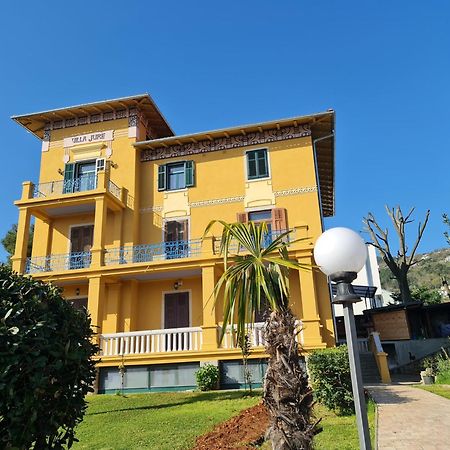 Villa Jure - Apartment Mirjana Ловран Экстерьер фото